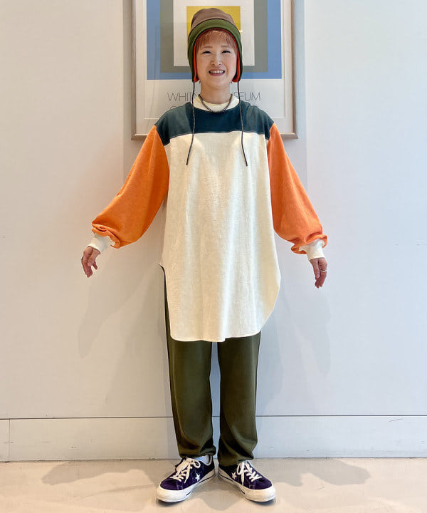 木村 梨香さんの「BEAMS WOMEN｜リバーシブル ダウン ベスト」を使ったコーディネート