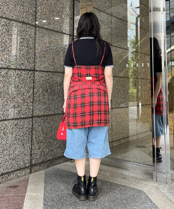 Sakiさんの「BEAMS WOMEN｜FRED PERRY / The Twin Tipped Fred Perry Shirt」を使ったコーディネート