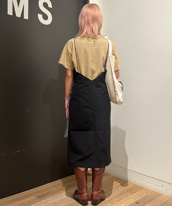 佐藤 亜美さんの「BEAMS WOMEN｜」を使ったコーディネート