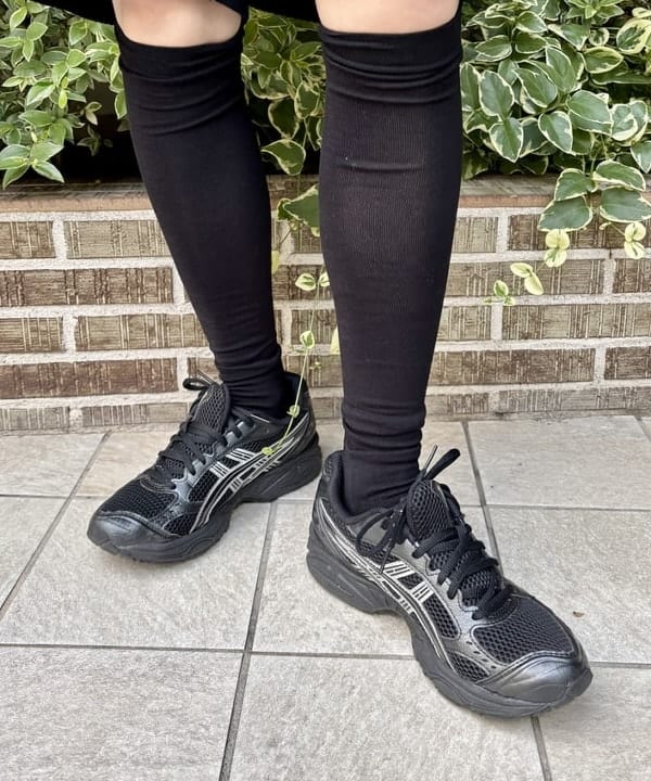 はやしあかねさんの「BEAMS WOMEN｜ロング リブ ハイソックス」を使ったコーディネート