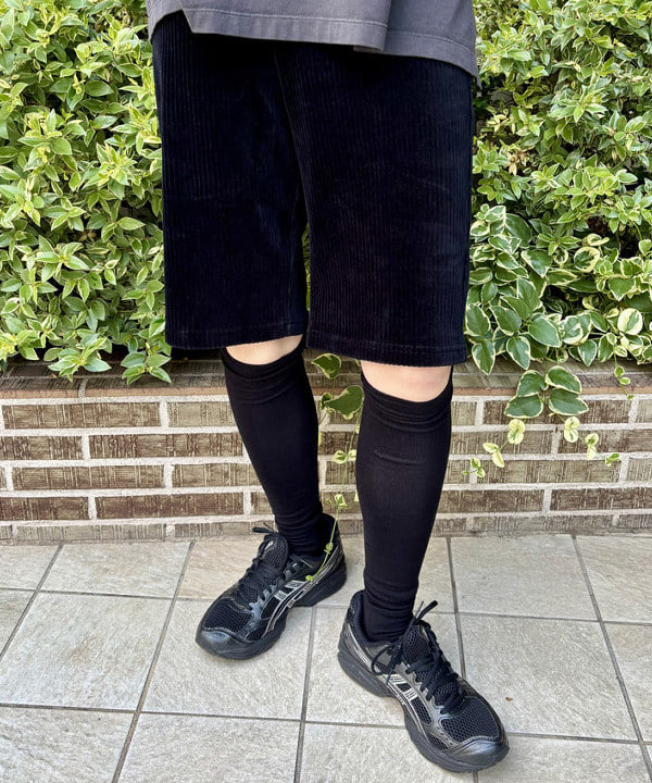 はやしあかねさんの「BEAMS WOMEN｜ロング リブ ハイソックス」を使ったコーディネート