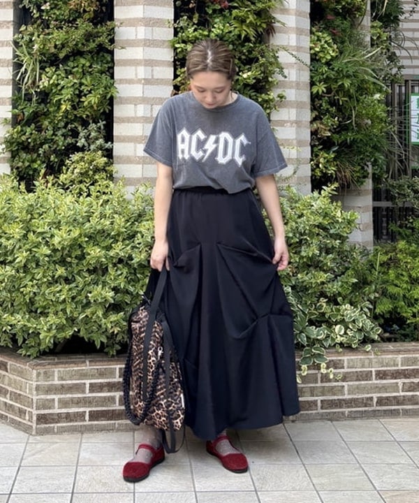 YABUさんの「BEAMS WOMEN｜CONTROL FREAK / ナイロン 3Way トートバッグ」を使ったコーディネート