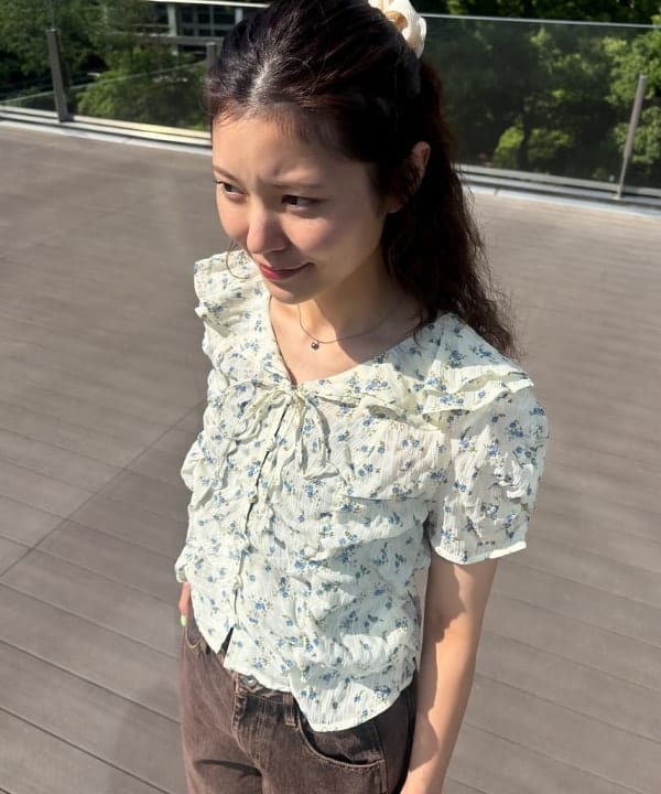 佐々木 南美さんの「BEAMS WOMEN｜オーバーダイ デニム パンツ」を使ったコーディネート