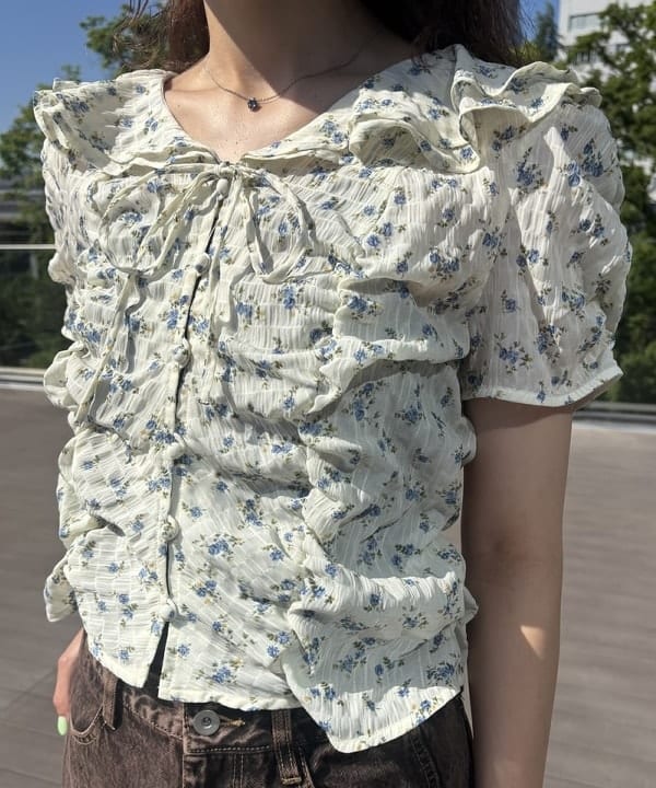 佐々木 南美さんの「BEAMS WOMEN｜オーバーダイ デニム パンツ」を使ったコーディネート