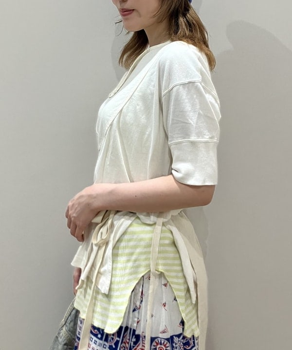 小原 もこさんの「BEAMS WOMEN｜【別注】BINDU / マリン スカート」を使ったコーディネート