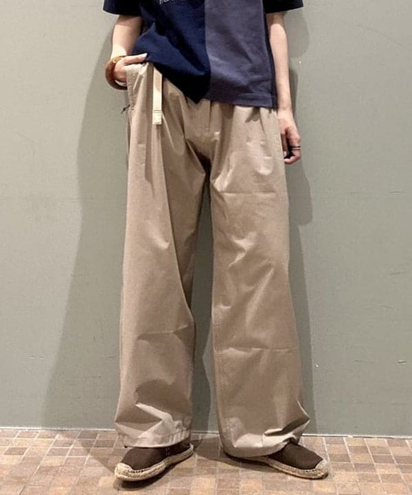 小原 もこさんの「BEAMS WOMEN｜折り畳み バケット ハット」を使ったコーディネート