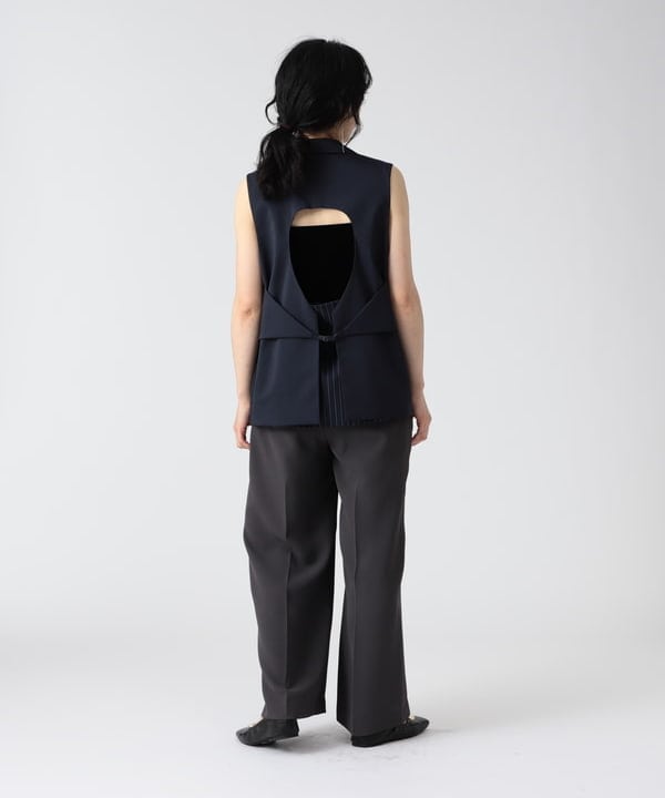 kigoさんの「BEAMS WOMEN｜RBS / バック オープン ジレ」を使ったコーディネート