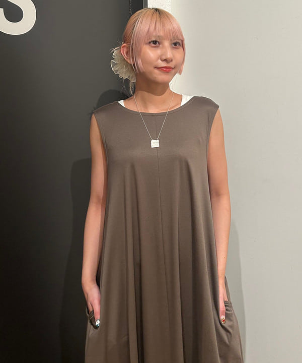 佐藤 亜美さんの「BEAMS WOMEN｜」を使ったコーディネート