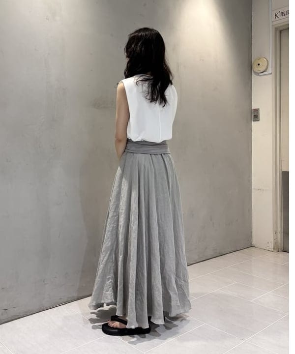 坂本 涼花さんの「BEAMS WOMEN｜VIOLAd&rsquo;ORO / ラフィア調 クロア バッグ」を使ったコーディネート