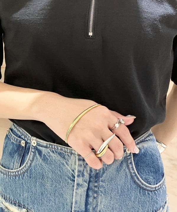 AONO SHIKAMAさんの「BEAMS WOMEN｜AK+1 / パールセット ネックレス」を使ったコーディネート