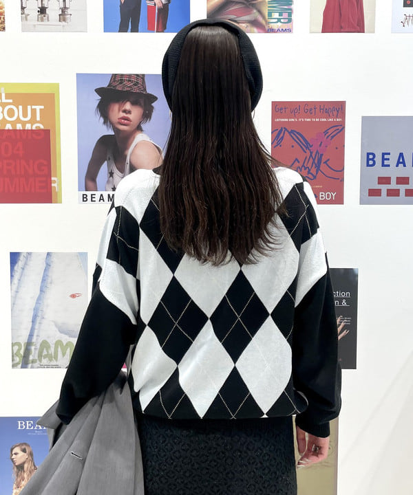 カタヤマ アヤさんの「BEAMS WOMEN｜4ボタン W ビッグ ジャケット」を使ったコーディネート