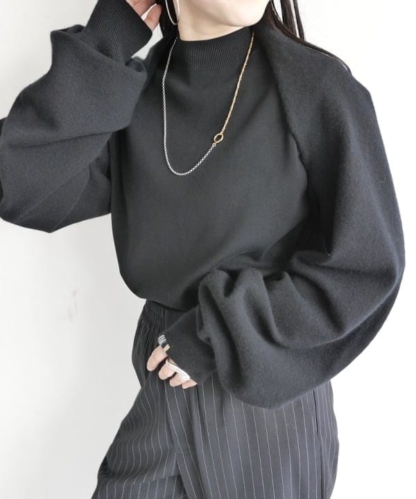 Ichika Hondaさんの「BEAMS WOMEN｜ポプリン ストライプ イージーパンツ」を使ったコーディネート