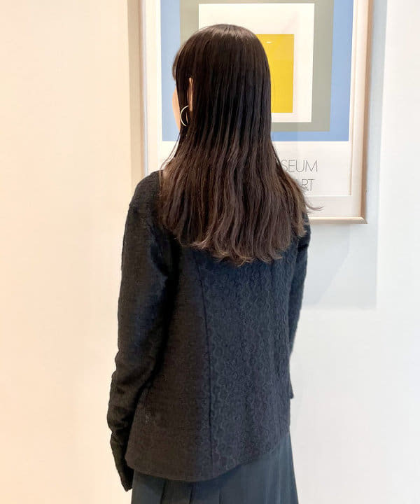 カタヤマ アヤさんの「BEAMS WOMEN｜起毛 レース シャツ」を使ったコーディネート