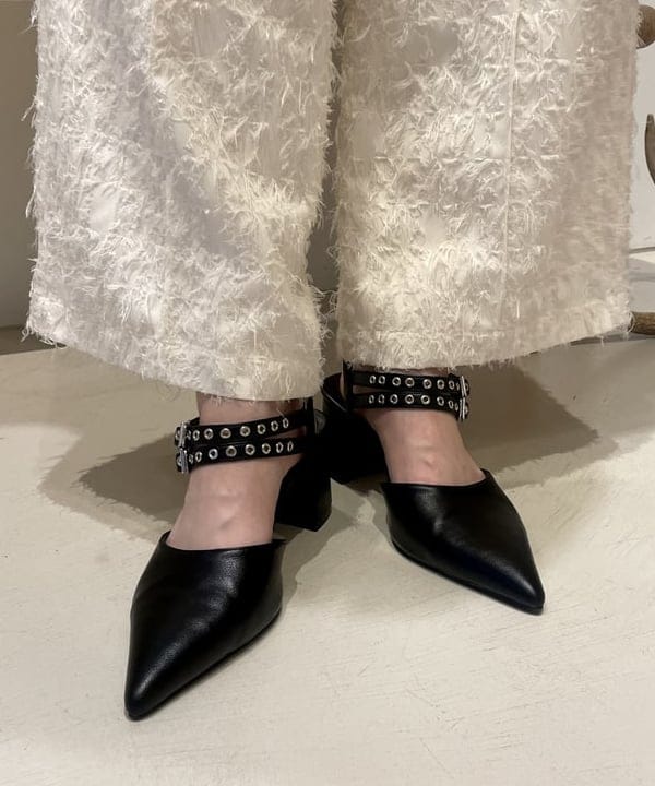 カタヤマ アヤさんの「BEAMS WOMEN｜Ｗカラー レイヤード シャツ」を使ったコーディネート