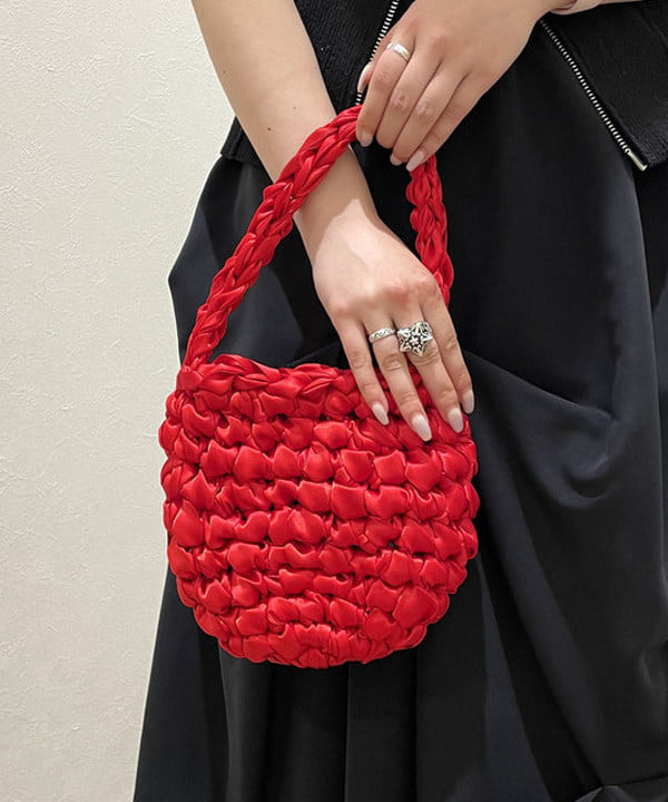 まゆちゃんさんの「BEAMS WOMEN｜ランダム タック ボリューム スカート」を使ったコーディネート