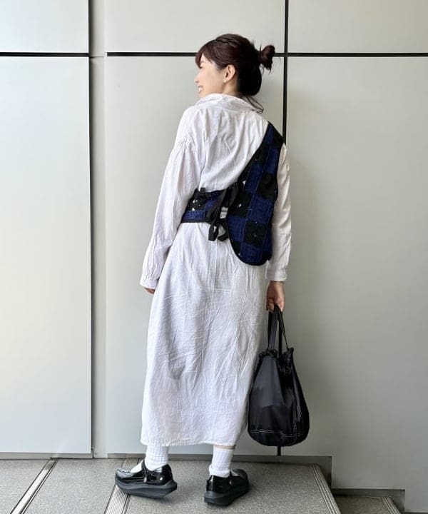 SHINAGAWAさんの「BEAMS WOMEN｜【別注】MBT / SIRIMA8」を使ったコーディネート