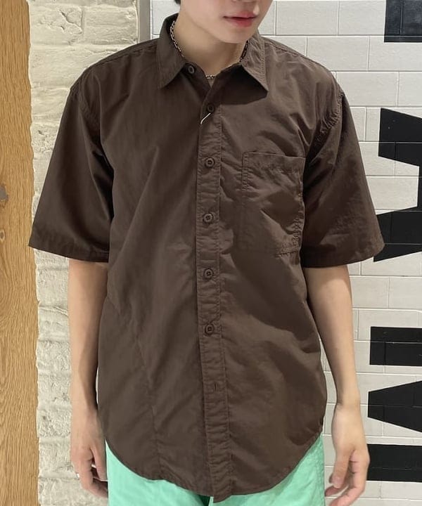 マツミヤさんの「BEAMS WOMEN｜アクティブ シャツ」を使ったコーディネート