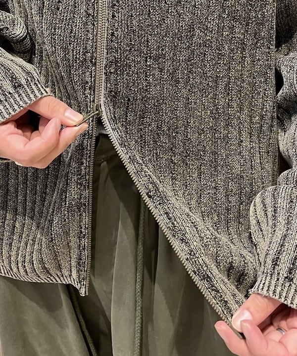 マツミヤさんの「BEAMS WOMEN｜ブラッシュ オーバーパンツ」を使ったコーディネート