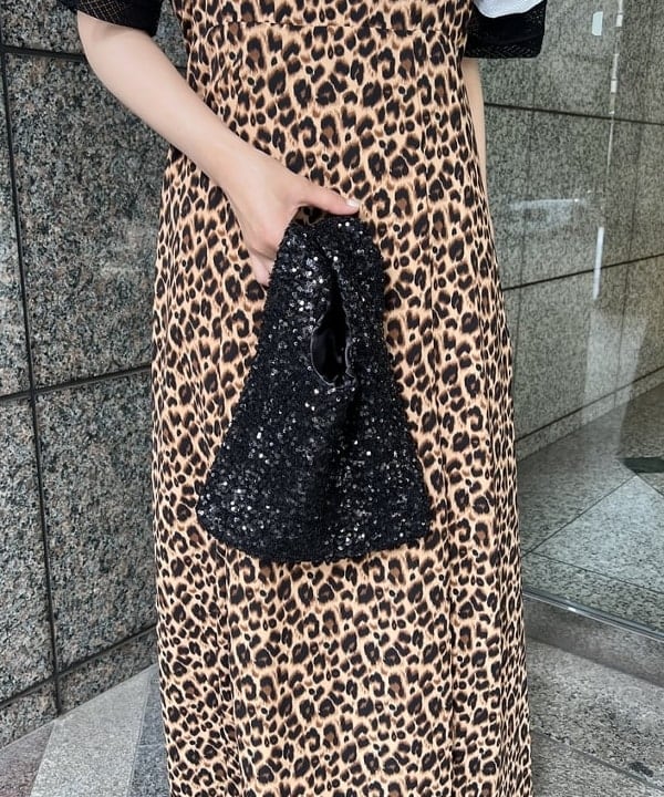 あさひさんの「BEAMS WOMEN｜スパンコール バッグ」を使ったコーディネート