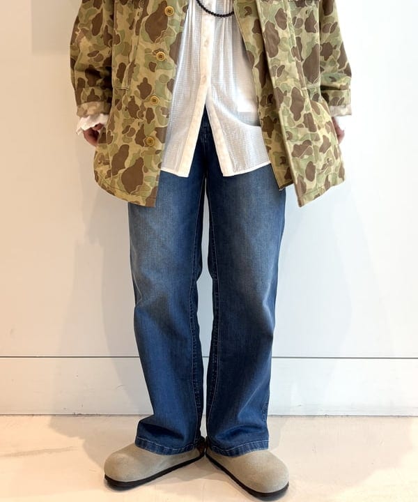 カスタニ モモノさんの「BEAMS WOMEN｜【別注】Gramicci / 5ポケット デニム」を使ったコーディネート