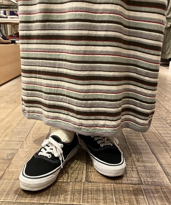 モモさんの「BEAMS WOMEN｜VANS / PREMIUM AUTHENTIC 日本限定」を使ったコーディネート