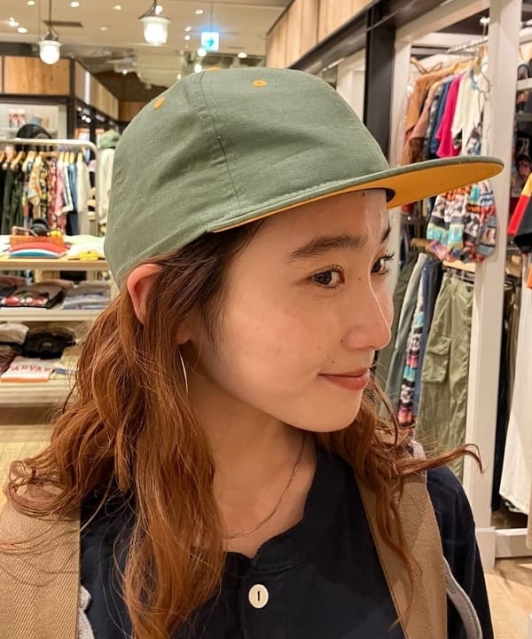 モモさんの「BEAMS WOMEN｜VANS / PREMIUM AUTHENTIC 日本限定」を使ったコーディネート