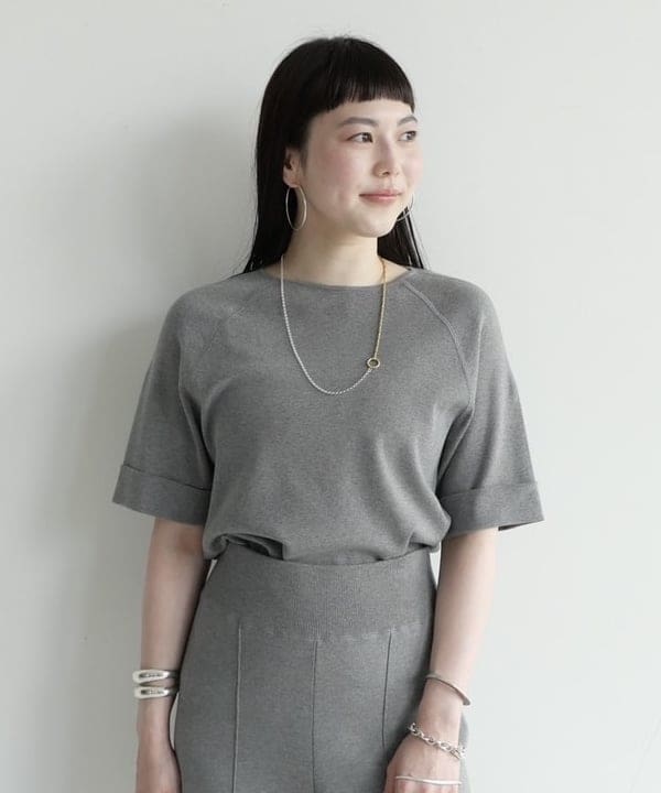 Ichika Hondaさんの「BEAMS WOMEN｜AK+1 / スムース ニットパンツ」を使ったコーディネート