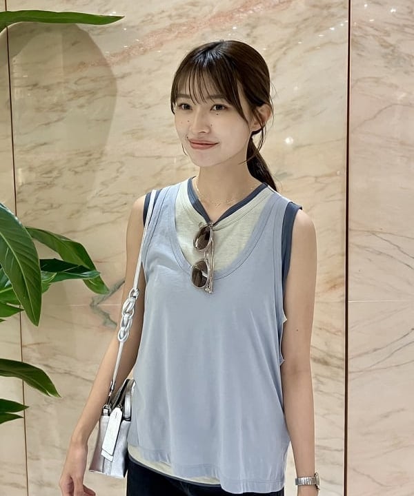 茂野 真楓さんの「BEAMS WOMEN｜【別注】upper hights / THE SISTER デニムパンツ LAMPBLACK」を使ったコーディネート