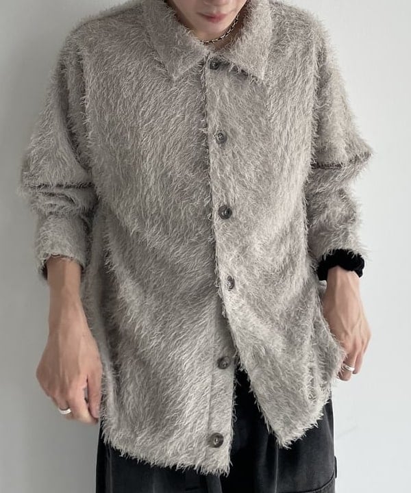 マツミヤさんの「BEAMS WOMEN｜ワイドストレート ダック ダブルニー カーゴパンツ」を使ったコーディネート