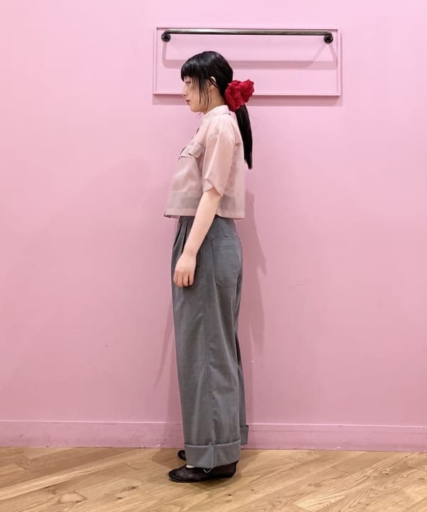 晶さんの「BEAMS WOMEN｜シアー クロップドシャツ」を使ったコーディネート