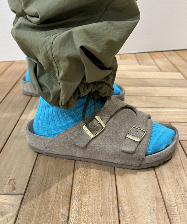 MATSUMOTO AMIさんの「BEAMS WOMEN｜ナイロン ポプリン M-65 パンツ」を使ったコーディネート