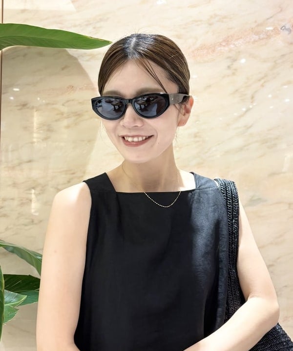 AONO SHIKAMAさんの「BEAMS WOMEN｜les bon bon / ヴィクトリア モデレート ネックレス イエローゴールド」を使ったコーディネート