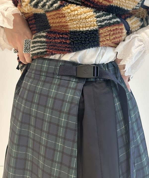 清水 彩乃さんの「BEAMS WOMEN｜シャンブレー ギャバ ショート フィッシング ジャケット」を使ったコーディネート