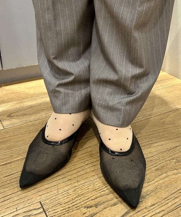 ナカノ アイさんの「BEAMS WOMEN｜【別注】FRED PERRY / Fluffy Crewneck Knit Cardigan」を使ったコーディネート