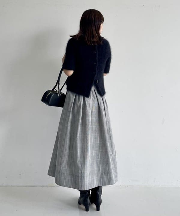 住吉　明佳さんの「BEAMS WOMEN｜モヘヤ ハーフスリーブ 2WAY プルオーバー」を使ったコーディネート