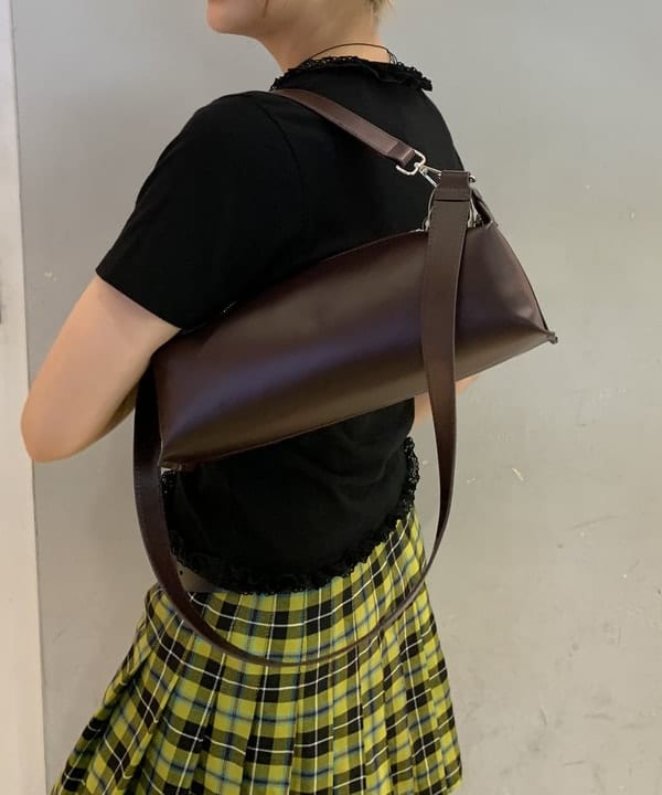 れいなさんの「BEAMS WOMEN｜ワイド 2WAY バッグ」を使ったコーディネート