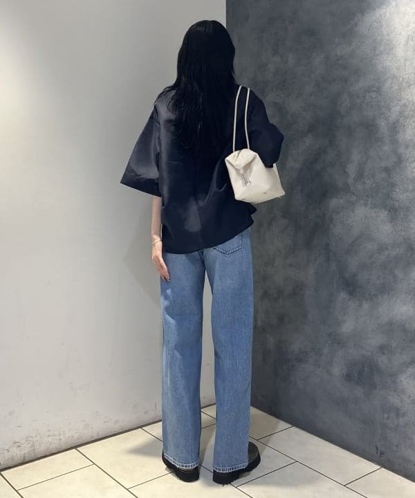 nodokaさんの「BEAMS WOMEN｜【別注】upper hights / THE NIECE MIDRISE デニムパンツ」を使ったコーディネート