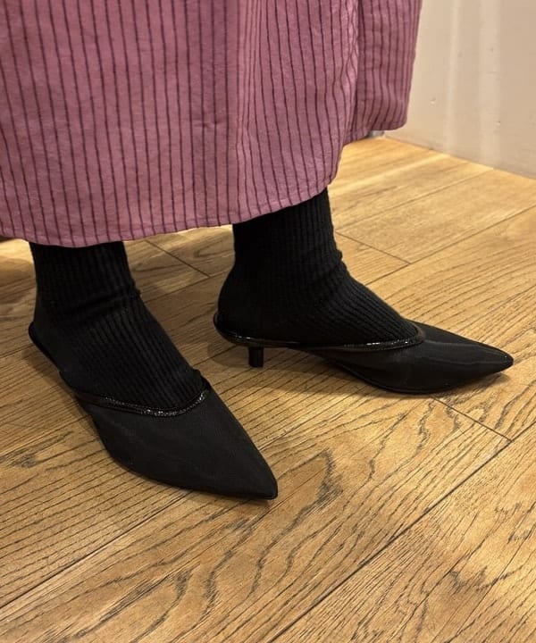 山本 里南さんの「BEAMS WOMEN｜ストライプ フレンチパフ スリーブ ワンピース」を使ったコーディネート