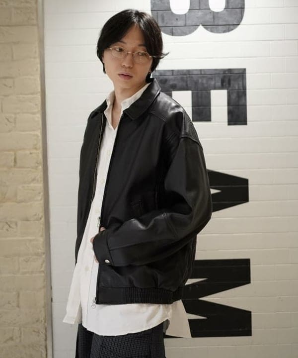 SUDOさんの「BEAMS WOMEN｜ワイドフィット 4ポケット レザー ブルゾン」を使ったコーディネート