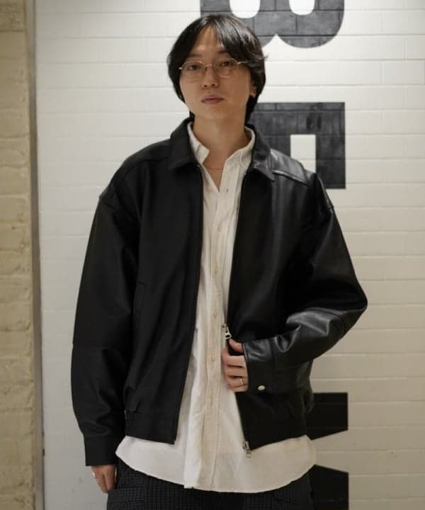 SUDOさんの「BEAMS WOMEN｜ワイドフィット 4ポケット レザー ブルゾン」を使ったコーディネート