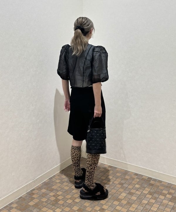 YABUさんの「BEAMS WOMEN｜メッシュ シャイニー バッグ」を使ったコーディネート