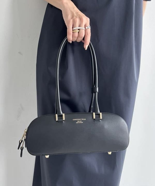 AONO SHIKAMAさんの「BEAMS WOMEN｜エディター東原妙子 × Demi-Luxe BEAMS / シャイニー キャミソール ワンピース」を使ったコーディネート