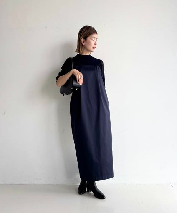 AONO SHIKAMAさんの「BEAMS WOMEN｜エディター東原妙子 × Demi-Luxe BEAMS / シャイニー キャミソール ワンピース」を使ったコーディネート
