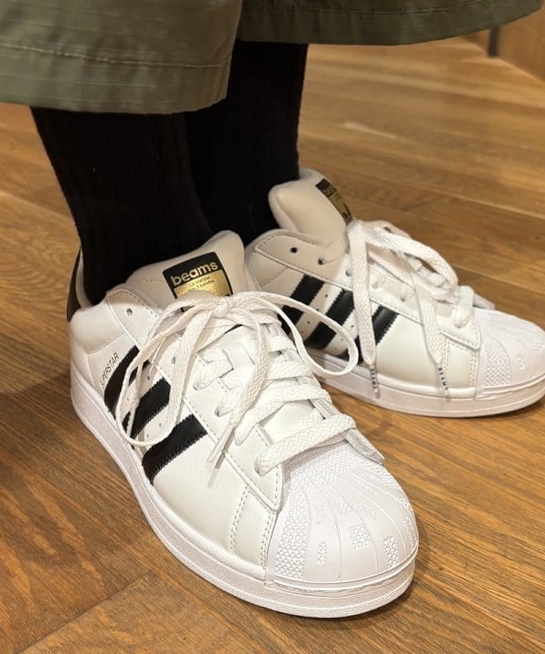 三宅 康平さんの「BEAMS WOMEN｜メッシュ オープンカラーシャツ」を使ったコーディネート