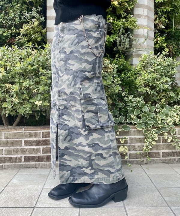 はるひむさんの「BEAMS WOMEN｜カーゴ ポケット タイト スカート」を使ったコーディネート