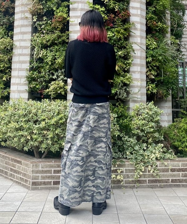 はるひむさんの「BEAMS WOMEN｜カーゴ ポケット タイト スカート」を使ったコーディネート