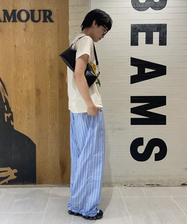 マツミヤさんの「BEAMS WOMEN｜ワイド 2WAY バッグ」を使ったコーディネート