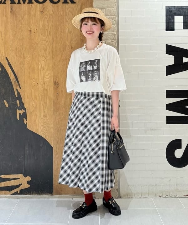 Joさんの「BEAMS WOMEN｜チェック プリーツ スカート」を使ったコーディネート