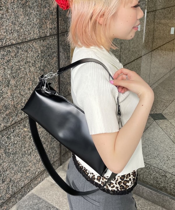 まゆちゃんさんの「BEAMS WOMEN｜ストレッチ カプリ パンツ」を使ったコーディネート