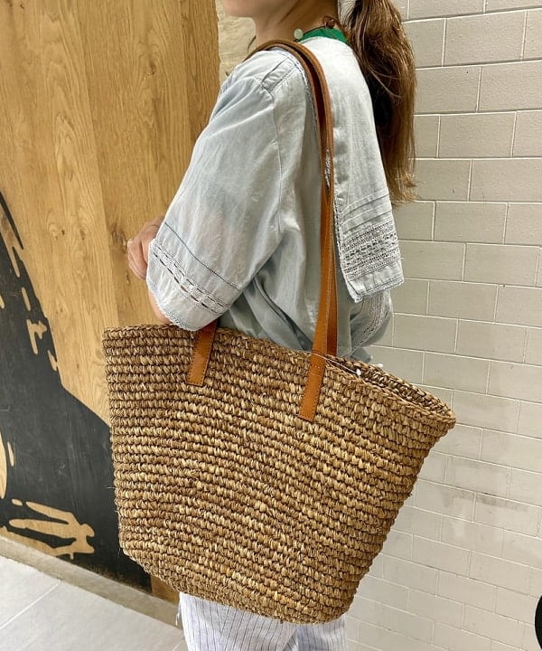 ナツハさんの「BEAMS WOMEN｜ストライプ チェック スラックス」を使ったコーディネート